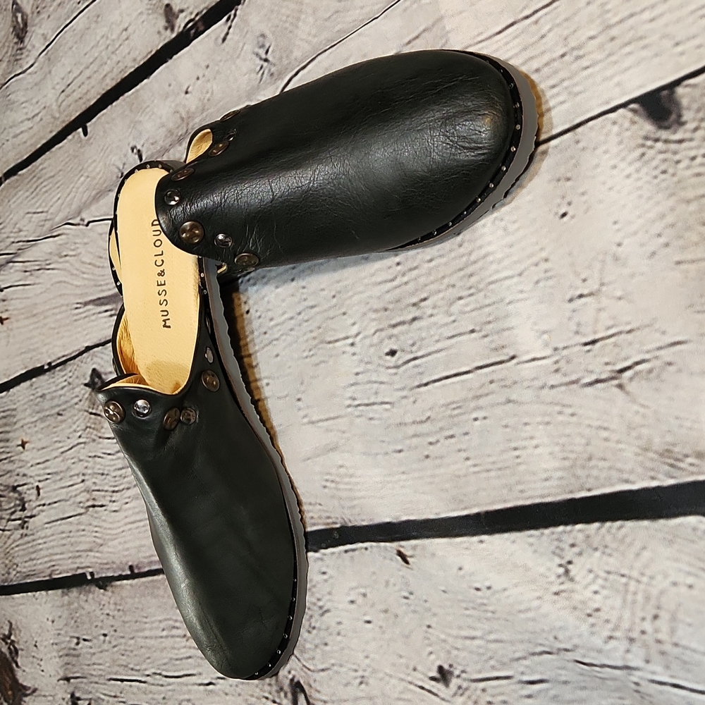 Musse and Cloud Mule, Size 8 - Picture 2 of 8